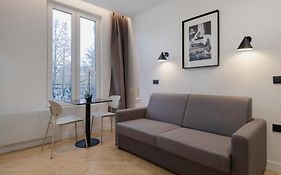 Charming Studio In Pantin